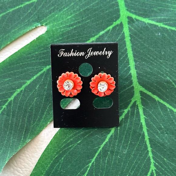 BOGO FREE RED FLORAL
CRYSTAL POST EARRINGS - Picture 2 of 5